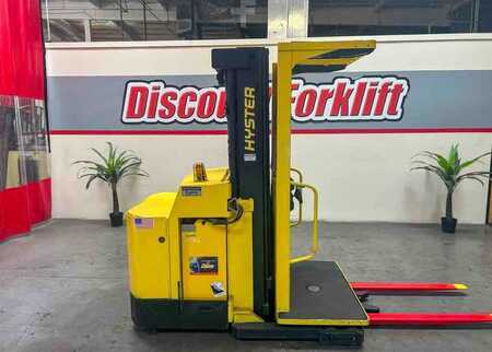 Horizontal order picker 1995  Hyster R30ES (1)