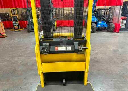 Horizontal order picker 1995  Hyster R30ES (8)