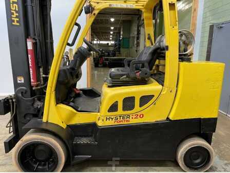 Carretillas Gasolina 2018  Hyster S120FT (2)