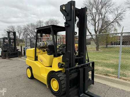 Propane Forklifts 2000  HOIST F160 (2)