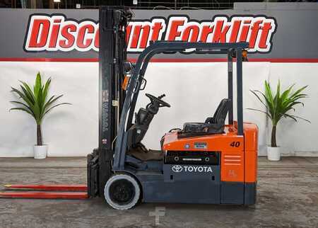 3 Wheels Electric 2012  Toyota 7FBEU20 (2)