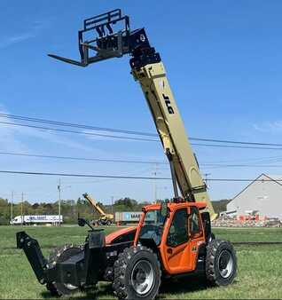 Telehandler Fixed 2025  JLG 1055 (3)