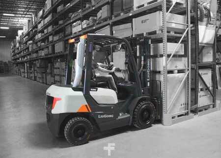 Diesel Forklifts 2025  LiuGong CLG2025H (6)