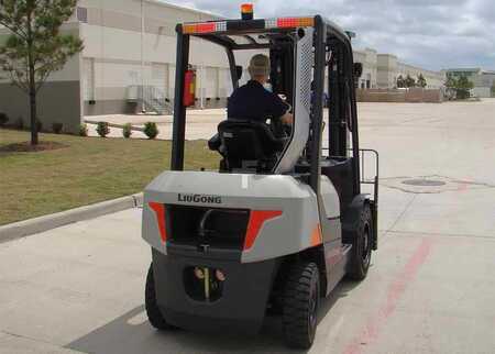 Diesel Forklifts 2025  LiuGong CLG2035H (5)