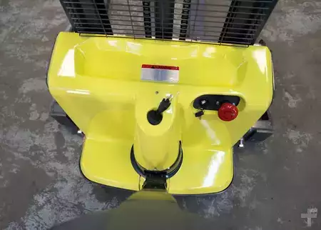 Apilador eléctrico 2025  Lift Hero CL1325GHY (9)