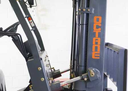 Propane Forklifts 2025  Octane FY35 (8)