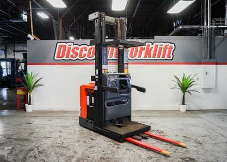 Horizontal order picker 2010  Toyota 7BPUE15 (4)