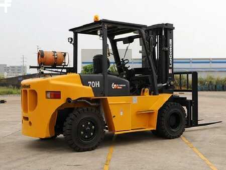 Diesel Forklifts 2025  LiuGong CLG2070H (2)