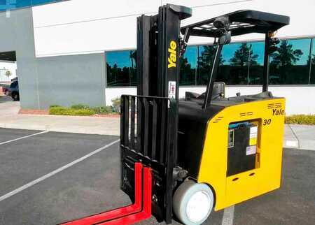 Apilador conductor incorporado 2017  Yale ESC030AD (6)