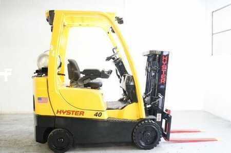 Propane Forklifts 2007  Hyster S40FTS (1)