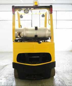 Propane Forklifts 2007  Hyster S40FTS (3)