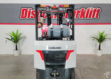 Carretilla elevadora GLP 2025  LiuGong CLG2025G-C (4)
