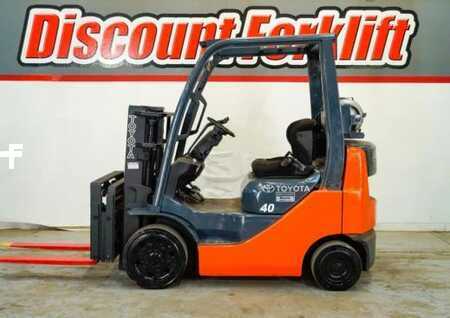 Propane Forklifts 2012  Toyota 8FGCU20 (2)