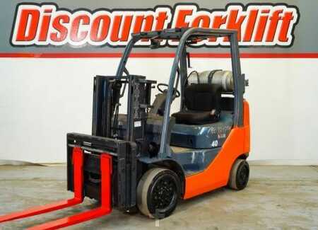 Propane Forklifts 2012  Toyota 8FGCU20 (3)