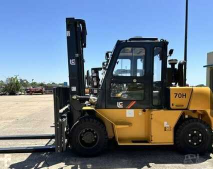 Diesel Forklifts 2025  LiuGong CLG2070H (1)