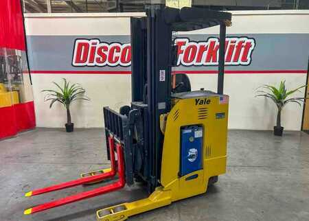 Turret Truck 2019  Yale NR040DBNS24TE091 (2)