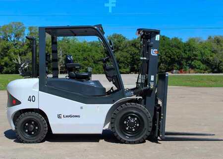 Carretilla elevadora diésel 2025  LiuGong CLG2040H (1)