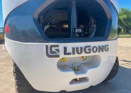 Carretilla elevadora GLP 2025  LiuGong CLG2040G-LP (7)