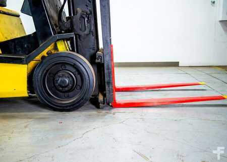 Propane Forklifts 1993  Yale GLC050 (9)