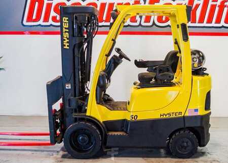 Propane Forklifts 2018  Hyster S50FT (2)