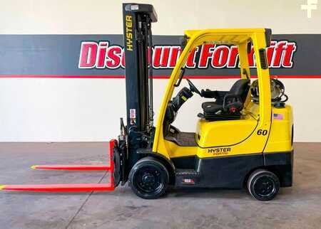 Propane Forklifts 2017  Hyster S60FT (2)