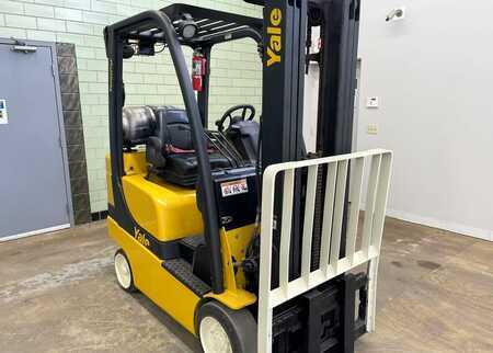 Carretilla elevadora GLP 2016  Yale GC030VX (3)