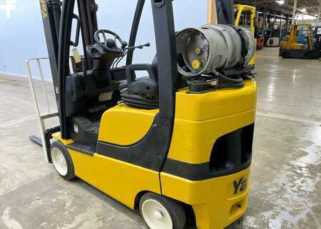 Carretilla elevadora GLP 2016  Yale GC030VX (5)