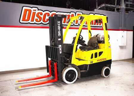 Propane Forklifts 2012  Hyster S50FT (8)