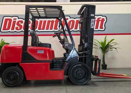 Propane Forklifts - Kalmar P50 (1)