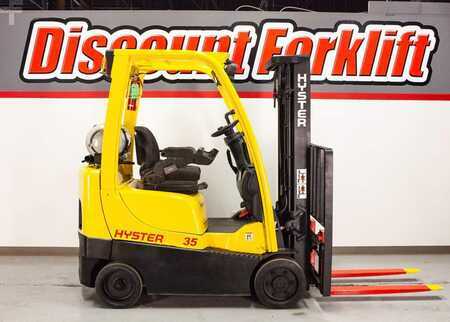 Propane Forklifts 2018  Hyster S30FT (1)