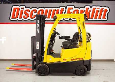 Propane Forklifts 2018  Hyster S30FT (2)
