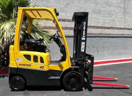 Propane Forklifts 2019  Hyster S40FTS (1)