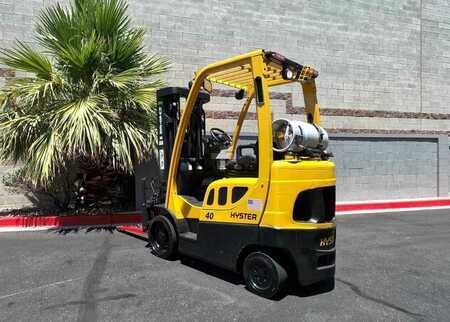 Propane Forklifts 2019  Hyster S40FTS (5)