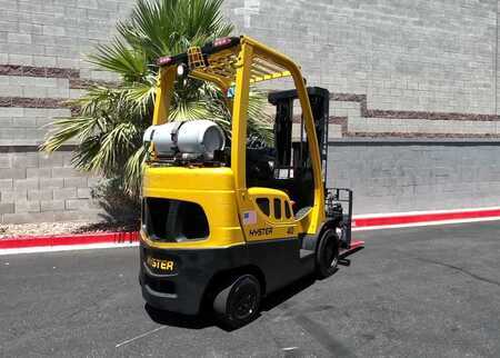 Propane Forklifts 2019  Hyster S40FTS (6)