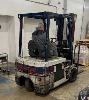 3 Wheels Electric 1994  Komatsu FB18MH-2 (3)