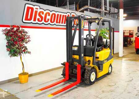 Propane Forklifts 2018  Yale GP040VX (4)