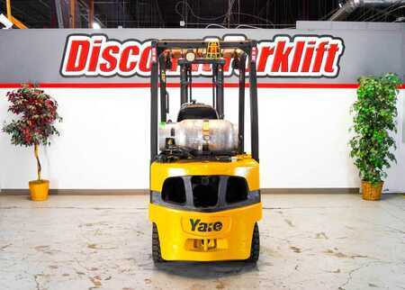 Propane Forklifts 2018  Yale GP040VX (8)