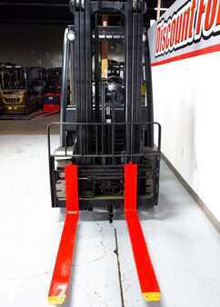 Yale GP050