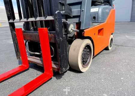 Propane Forklifts 2012  Toyota 8FGCU15 (7)