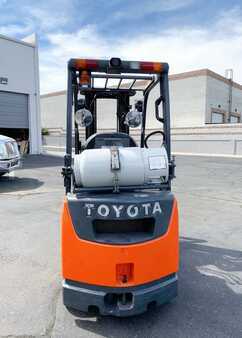 Propane Forklifts 2015  Toyota 8FGCU15 (6)