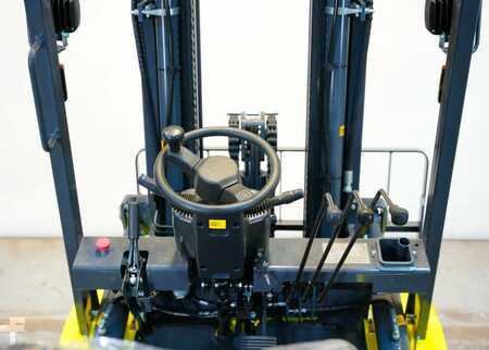 Eléctrica de 4 ruedas 2025  Lift Hero CPD30 (9)