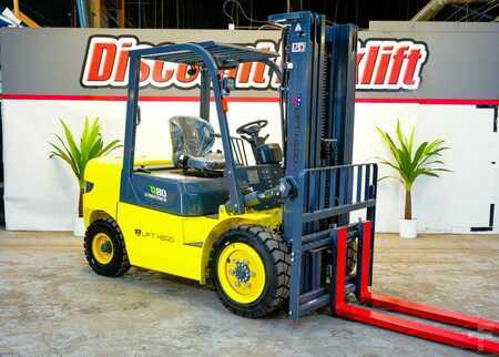 Eléctrica de 4 ruedas 2025  Lift Hero CPD35 (3)