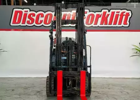Propane Forklifts 2010  Toyota 8FGCU30 (3)