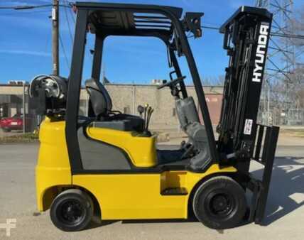 Propane Forklifts 2010  Hyundai 15LC-7A (7)