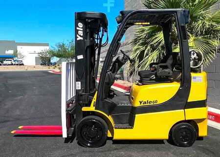 Propane Forklifts 2017  Yale GC060VX (2)