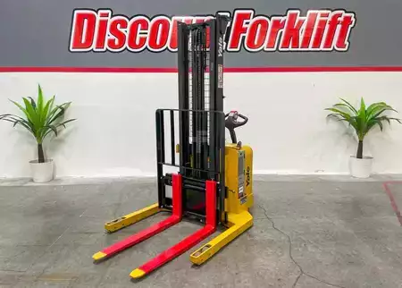 Pallet Stackers 2016  Yale MSW025-F (6)