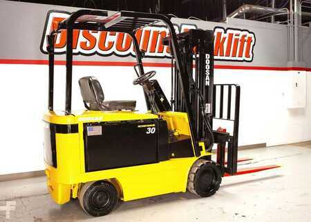 Eléctrica de 4 ruedas 1999  Doosan BC30S-2 (6)
