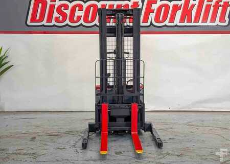 Pallet Stackers 2010  Raymond RSS40 (7)
