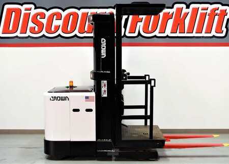 Horizontal order picker 2005  Crown SP3420-30 (1)