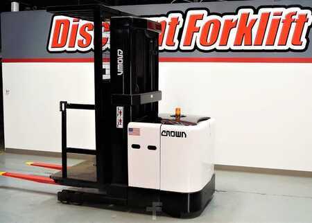Horizontal order picker 2005  Crown SP3420-30 (5)